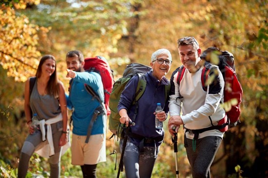 conoce todos los beneficios que aporta la caminata afgana